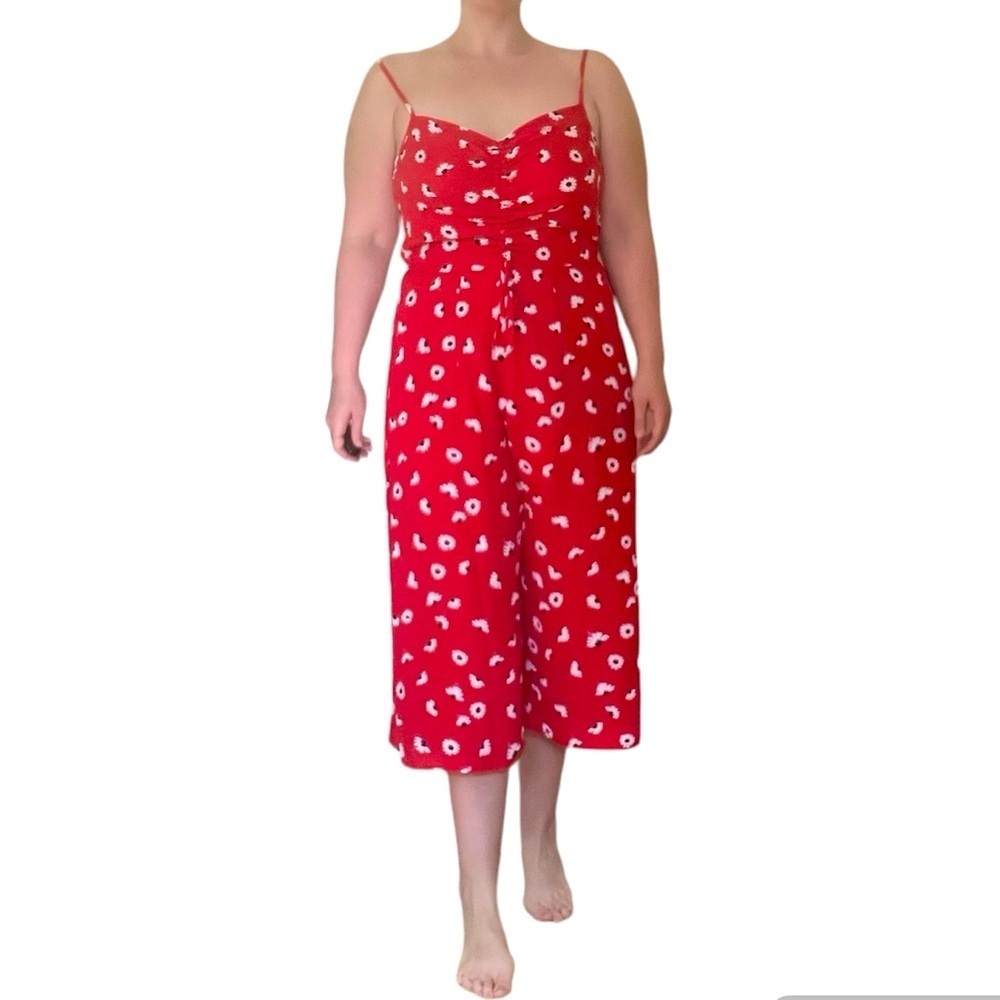 Row A Floral Jumpsuit Red Size Large​​​​